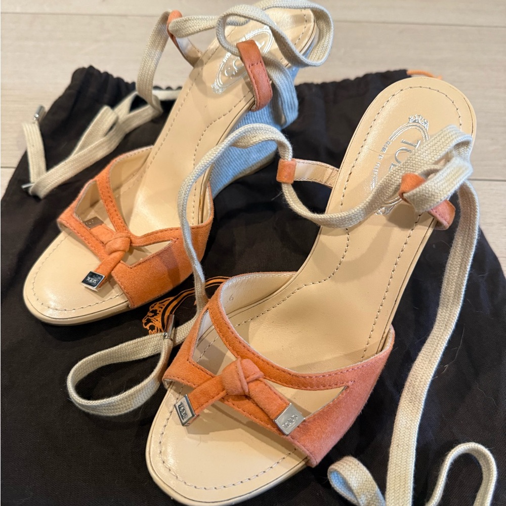 Tod's Strappy Sandals in Orange and Cream